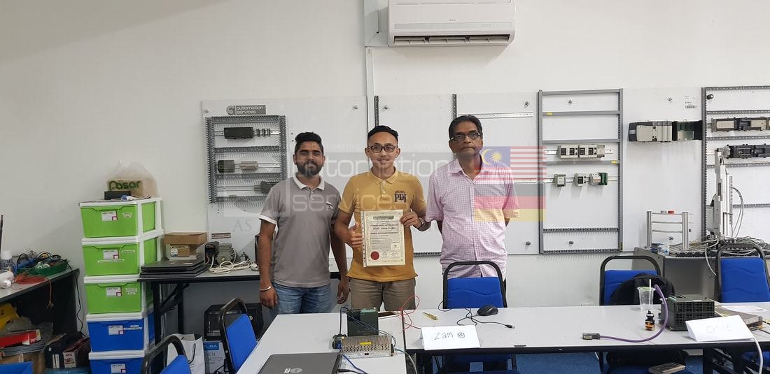 #SIEMENS #PLC & #HMI #S7300/400 , #SimaticManager #V5.5 with #WinCC #Flexible #2008 #SP3 #Software #Training #Basic & #Intermediate #Personal 4 Days , 1 Pax . For direct contact : Mr.TSoon(Watsapp) +60163329691